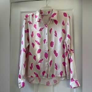 Silky Botton Down Women’s Shirt (L)